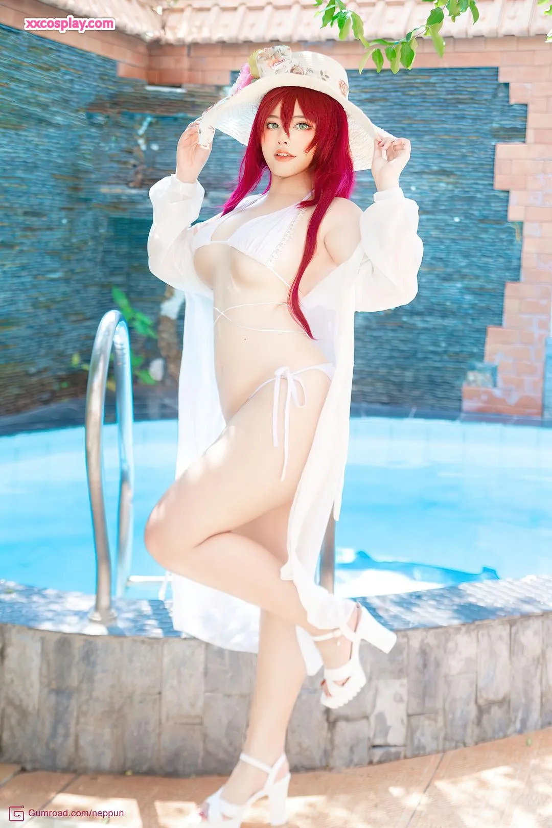 Neppu's Chitose: Bикини Tepi Kolam Menggoda